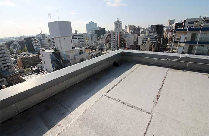 As fases de um projeto de elevação de telhado de terraço inacessível