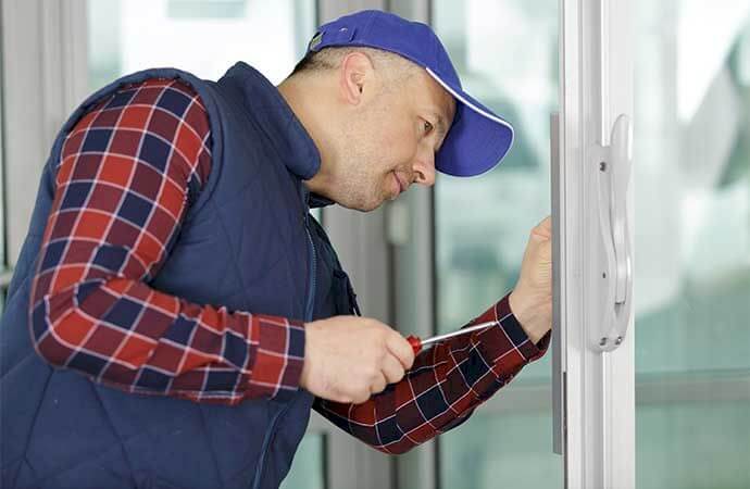As fases de instalação de uma carpintaria PVC com a Avenir Obras