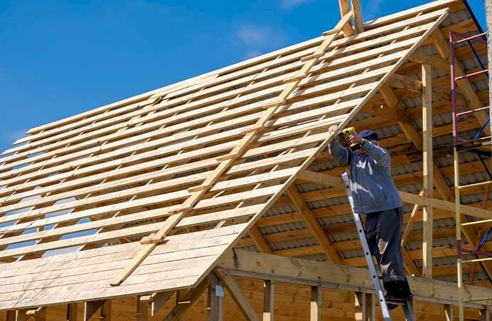 Quais são as etapas de uma sobreelevação da estrutura do telhado com a Avenir Obras?